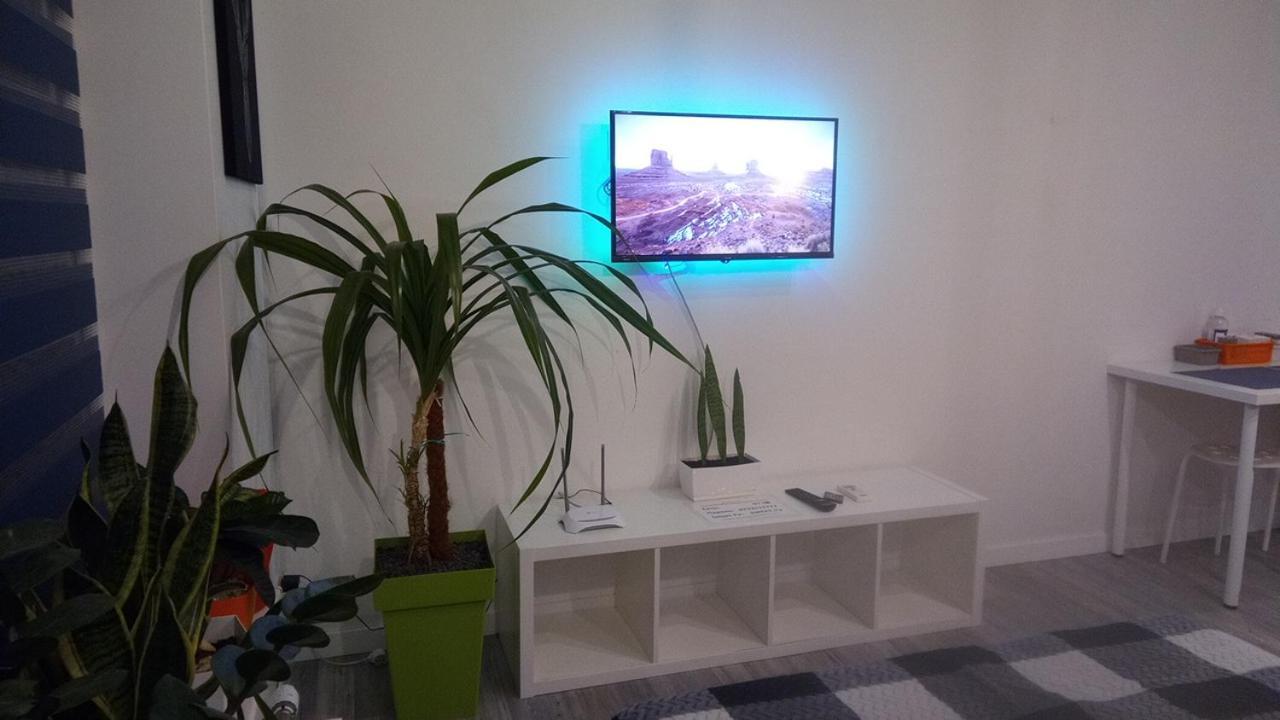 Georgeous Bright Studio In A Bright Residential Complex Comfort Town Кт-08 Kiew Exterior foto